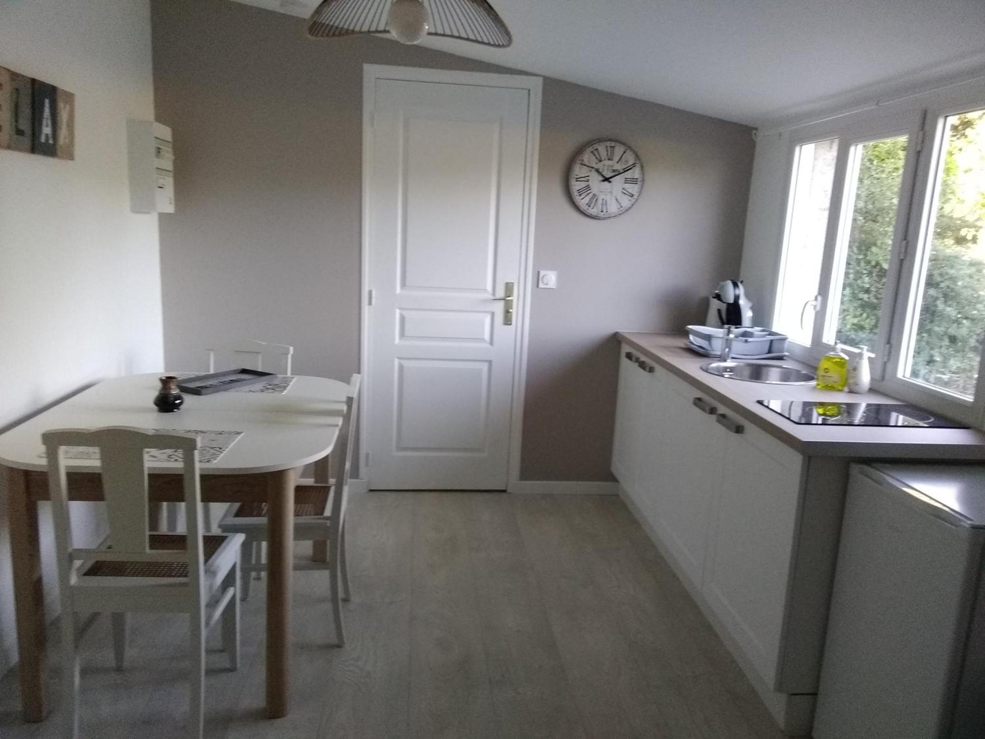 Chambre D Hotes La Barriere Channay-sur-Lathan Экстерьер фото